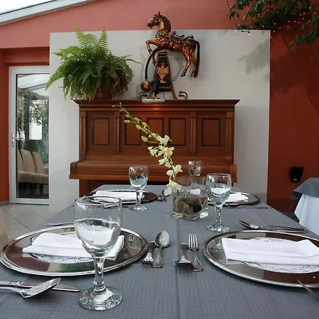 Apartament Nebozizek A Restaurant *